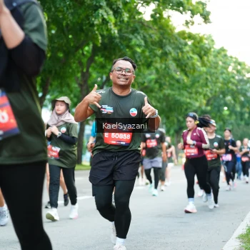 Runner Photo 3583430