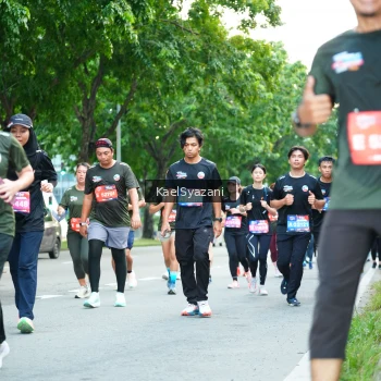 Runner Photo 3583450