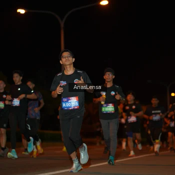Runner Photo 3583469
