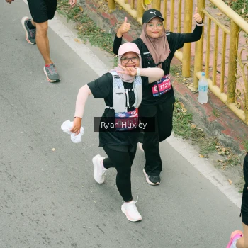 Runner Photo 3583542