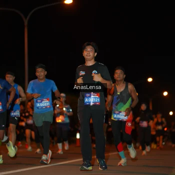 Runner Photo 3583566