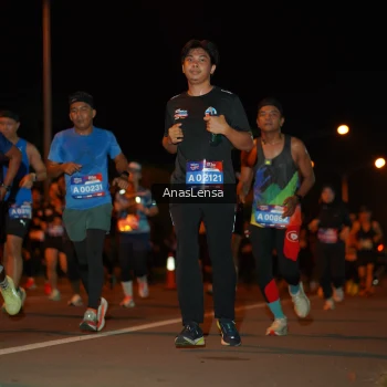 Runner Photo 3583575