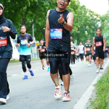 Runner Photo 3583611