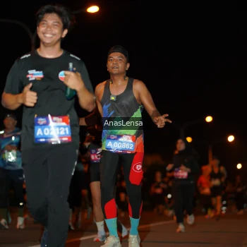 Runner Photo 3583618