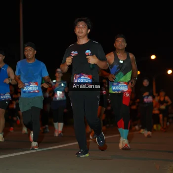Runner Photo 3583629