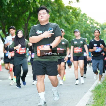 Runner Photo 3583649
