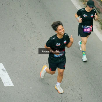 Runner Photo 3583669