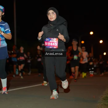 Runner Photo 3583676