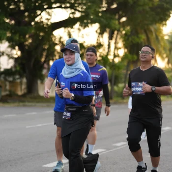 Runner Photo 3583689