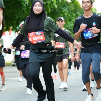 Runner Photo 3583697