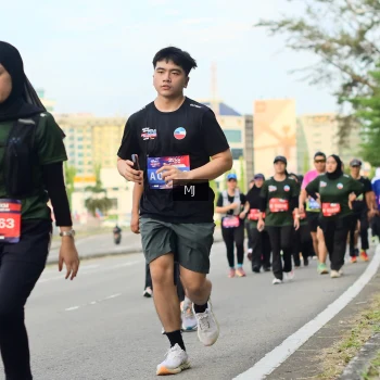 Runner Photo 3583724
