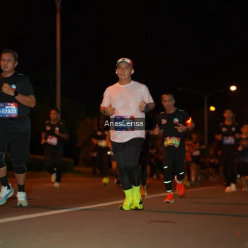 Runner Photo 3583755