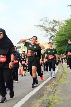 Runner Photo 3583760