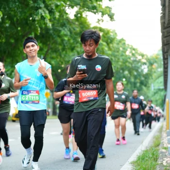 Runner Photo 3583781