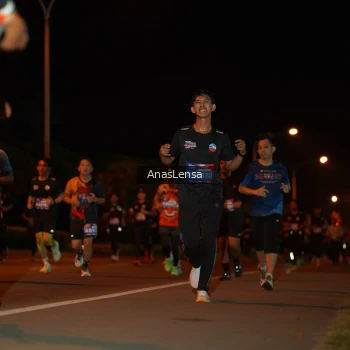 Runner Photo 3583786