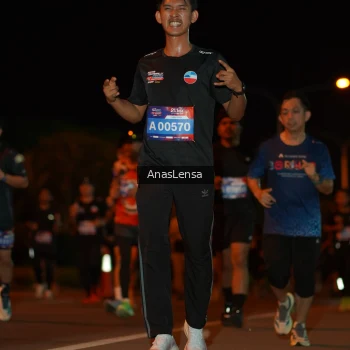 Runner Photo 3583792