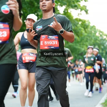 Runner Photo 3583840