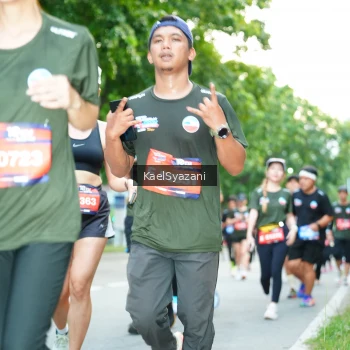 Runner Photo 3583845