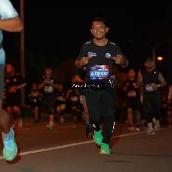 Runner Photo 3583855