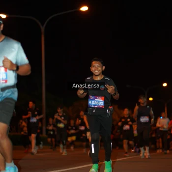 Runner Photo 3583906
