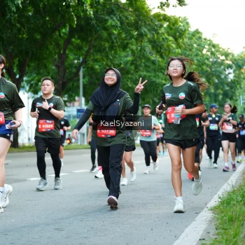 Runner Photo 3583976
