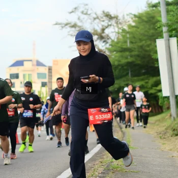 Runner Photo 3584004