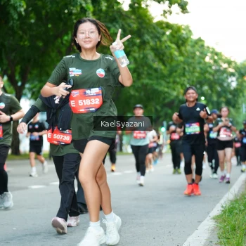 Runner Photo 3584008