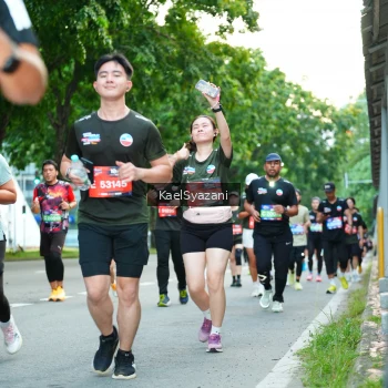 Runner Photo 3584034
