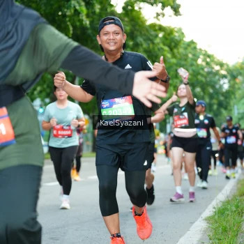 Runner Photo 3584039