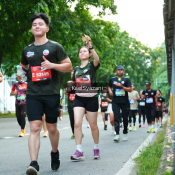 Runner Photo 3584050