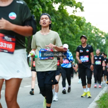 Runner Photo 3584081