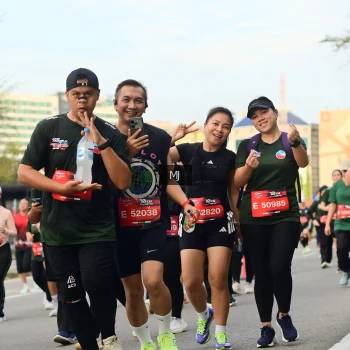 Runner Photo 3584100