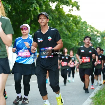 Runner Photo 3584109