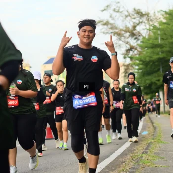 Runner Photo 3584119