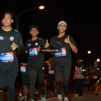 Runner Photo 3584137