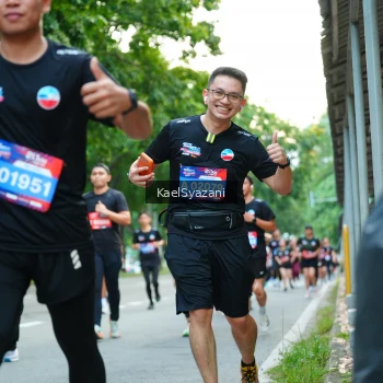 Runner Photo 3584139