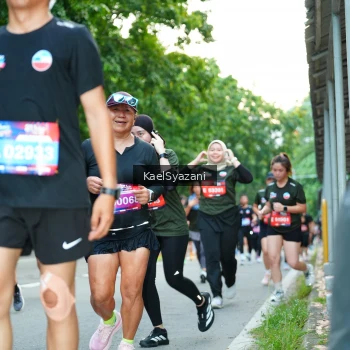 Runner Photo 3584201