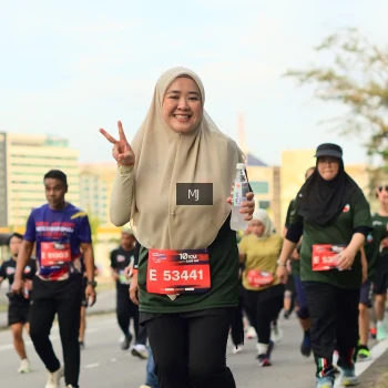 Runner Photo 3584212