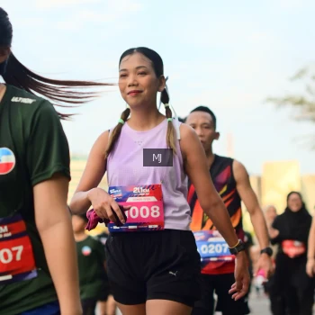 Runner Photo 3584243