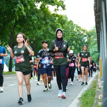 Runner Photo 3584247