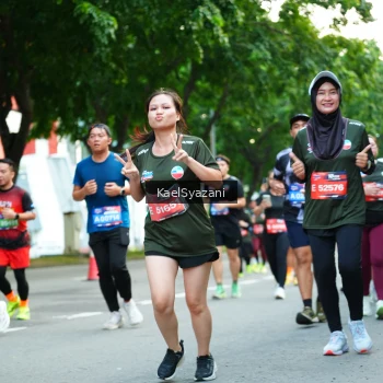 Runner Photo 3584255
