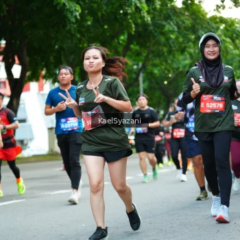 Runner Photo 3584276