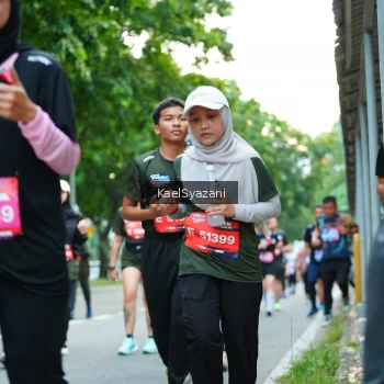 Runner Photo 3584306