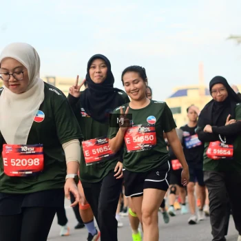 Runner Photo 3584313