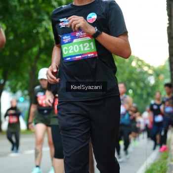 Runner Photo 3584330