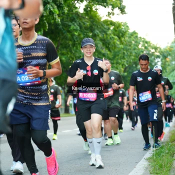 Runner Photo 3584343