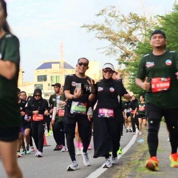 Runner Photo 3584348