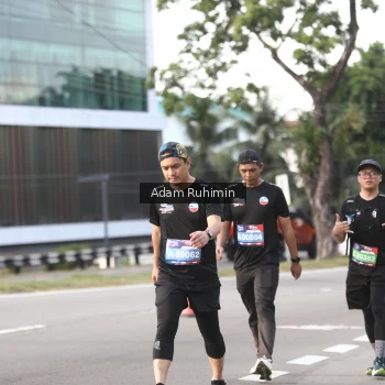 Runner Photo 3584373