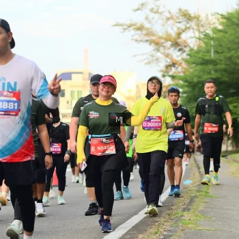 Runner Photo 3584389