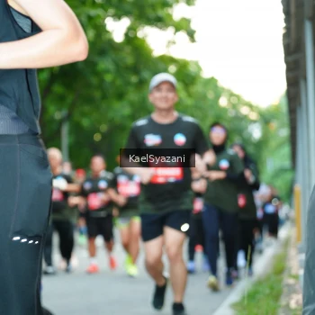 Runner Photo 3584393